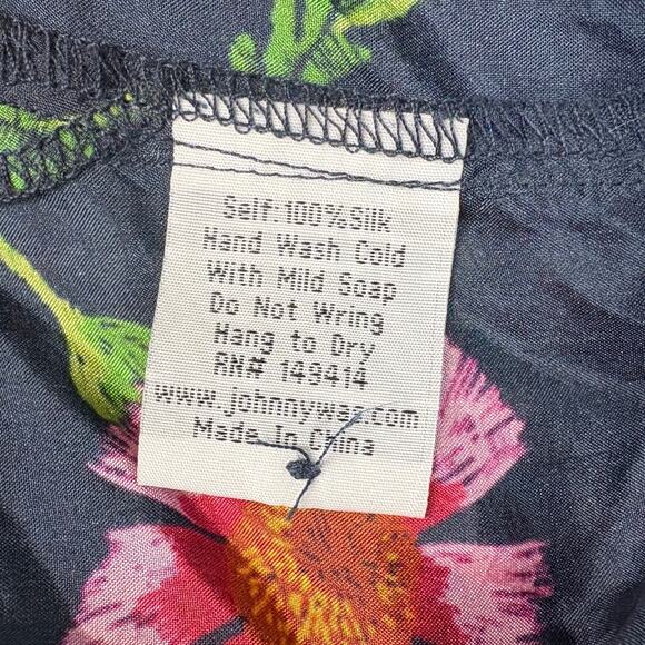 Johnny Was 100% Silk Lindero Scarlett V-Neck Blouse Size XS - Picture 5 of 5